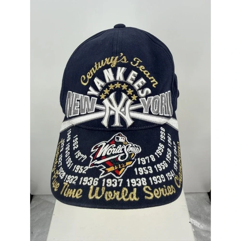 VTG New York Yankees Lot Mens 2XL Jersey Hoodie 4 Hats MLB Baseball Mixed Brands